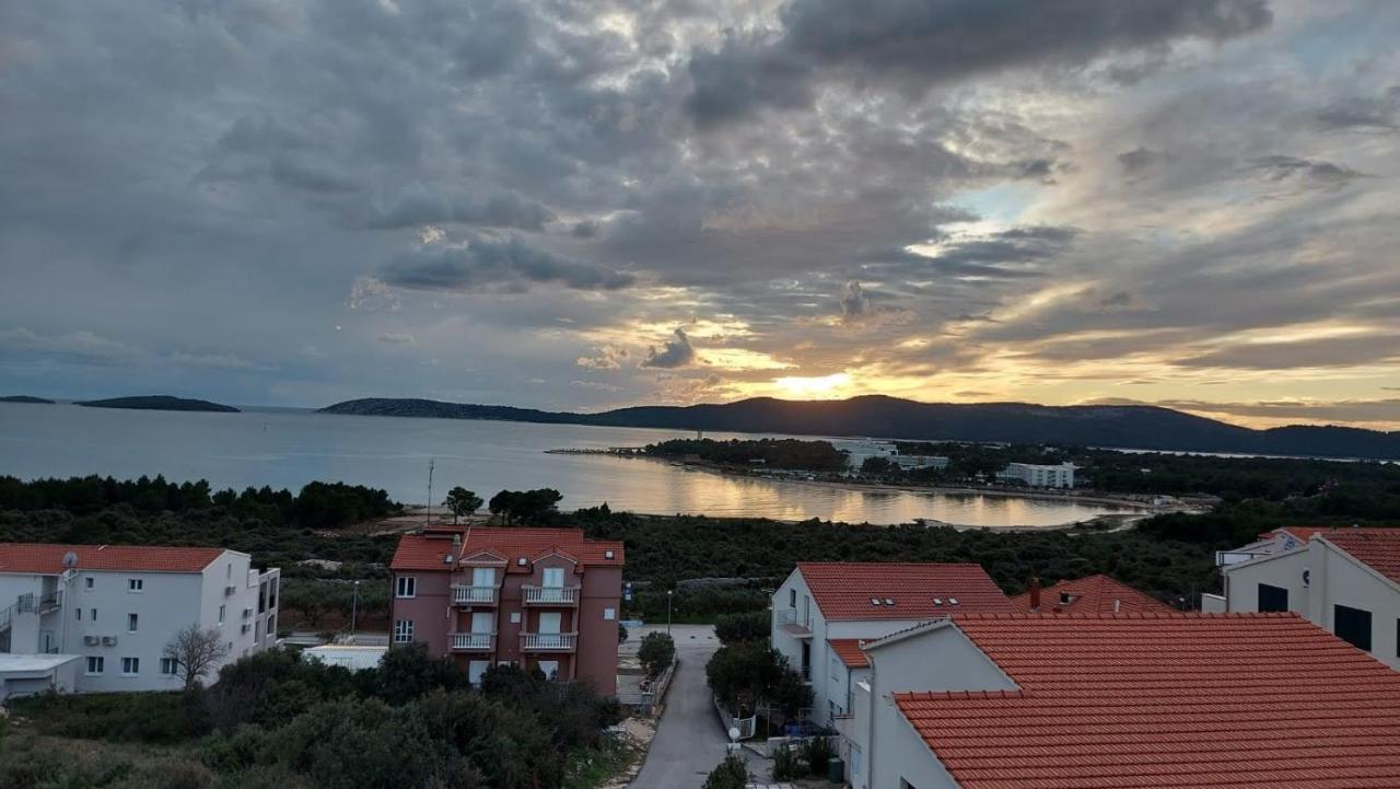 Apartment Ruby Šibenik Exterior foto